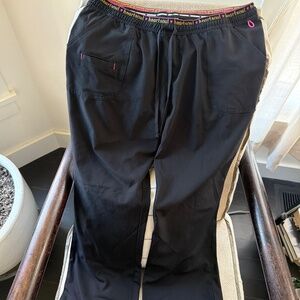 Heartsoul Bkack scrubs set size L